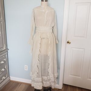 Antique C.1916 Ivory Dress, XSP